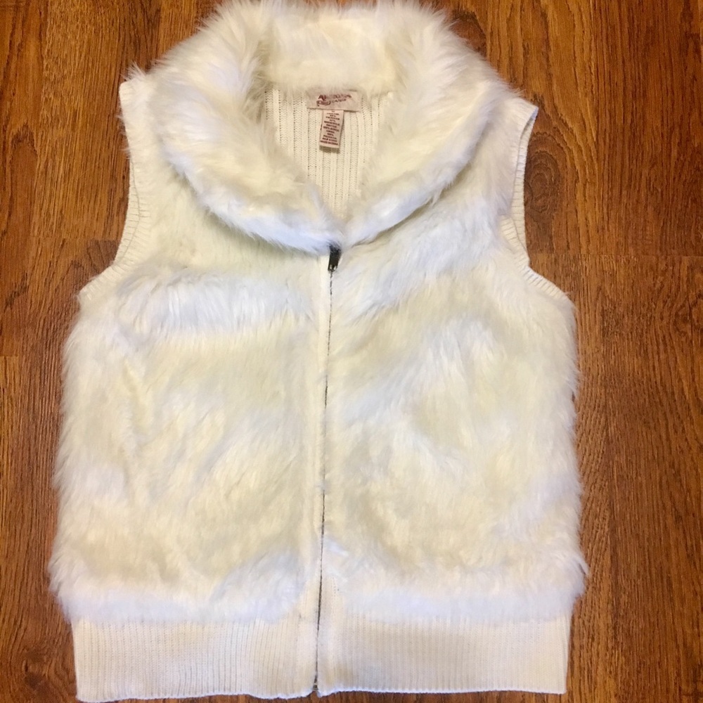 Cream faux fur vest